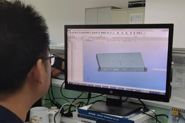 科士达设计师应用尊龙凯时人生就是搏3D设计逆变器